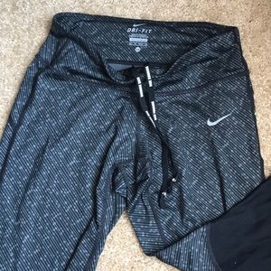 Nike dri fit leggings